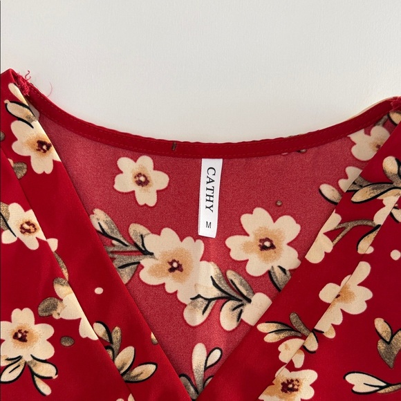 Chic Floral Red Blouse for Women - Picture 2 of 3